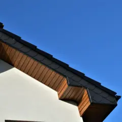 Podbitka z OSB: Tanie Rozwiązanie dla Twojego Dachu? Wady i Zalety