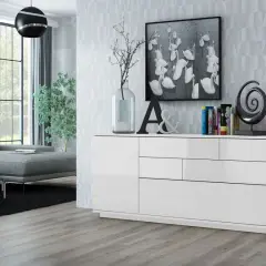 Co na komodę do salonu: 15 pomysłów na stylowe dekoracje